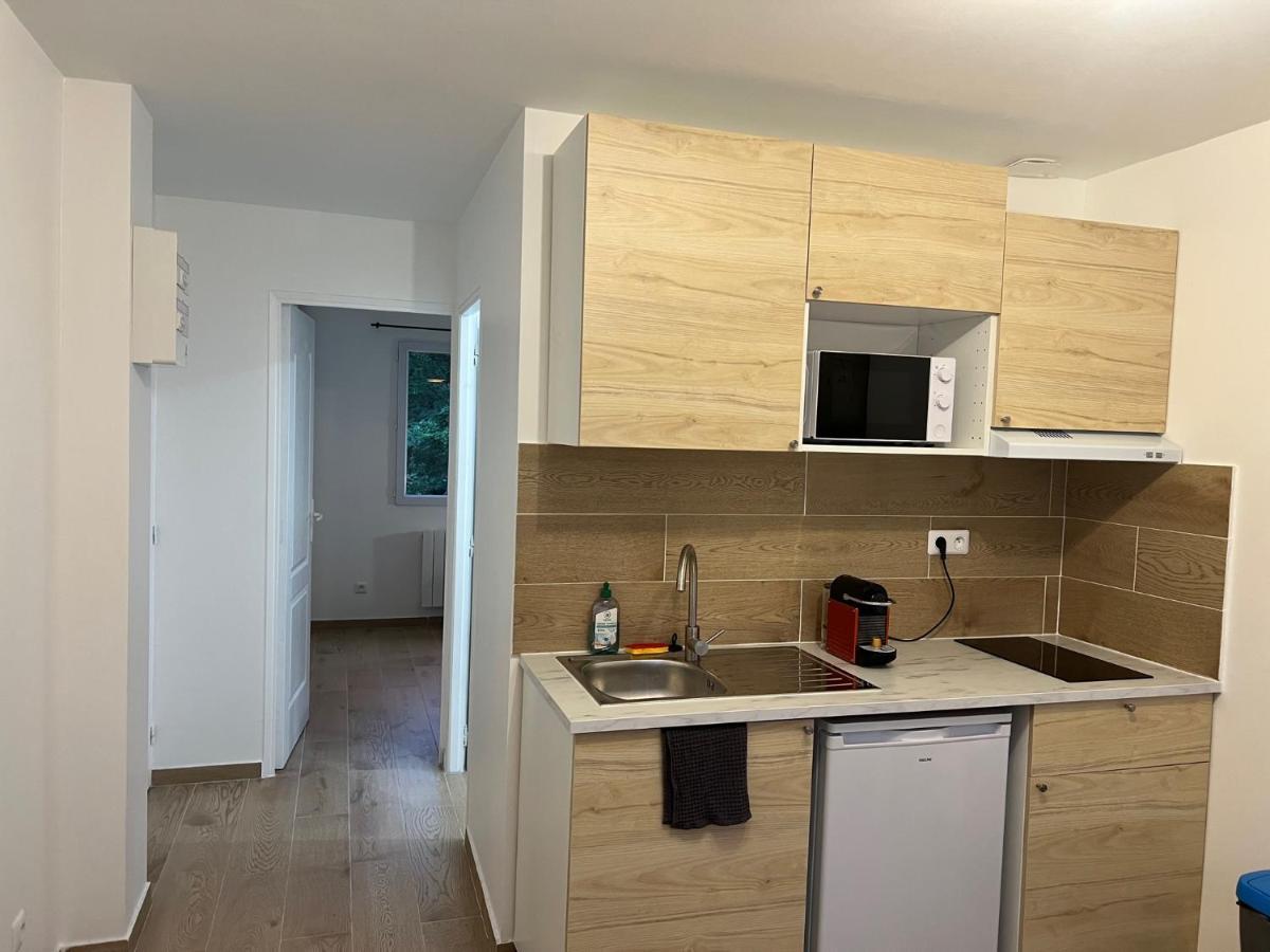 סן-דני Appartement Lumineux Pres Metro מראה חיצוני תמונה