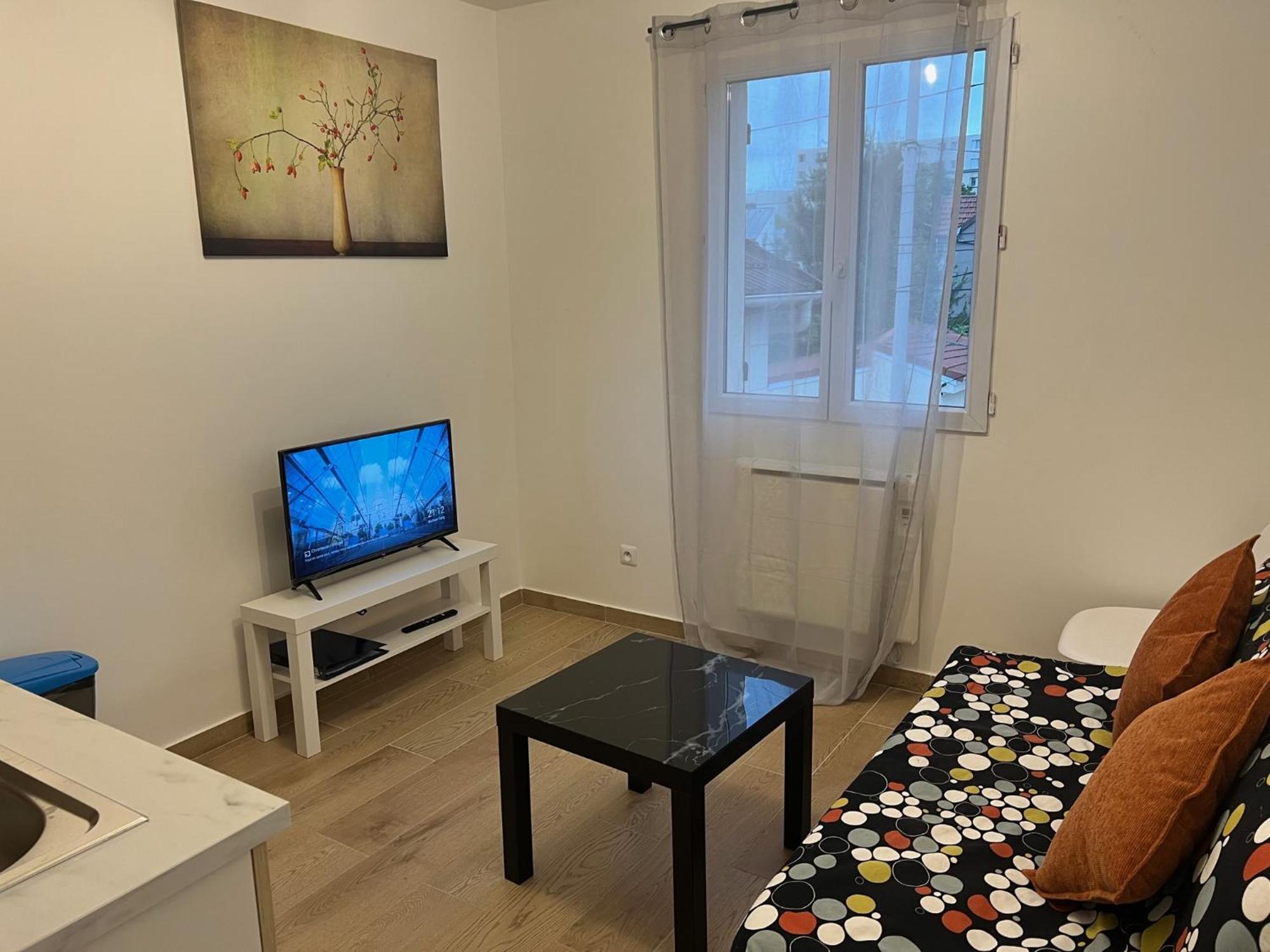 סן-דני Appartement Lumineux Pres Metro מראה חיצוני תמונה